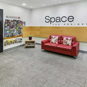 https://space-holiday-apartments.hotelssunshinecoast.net